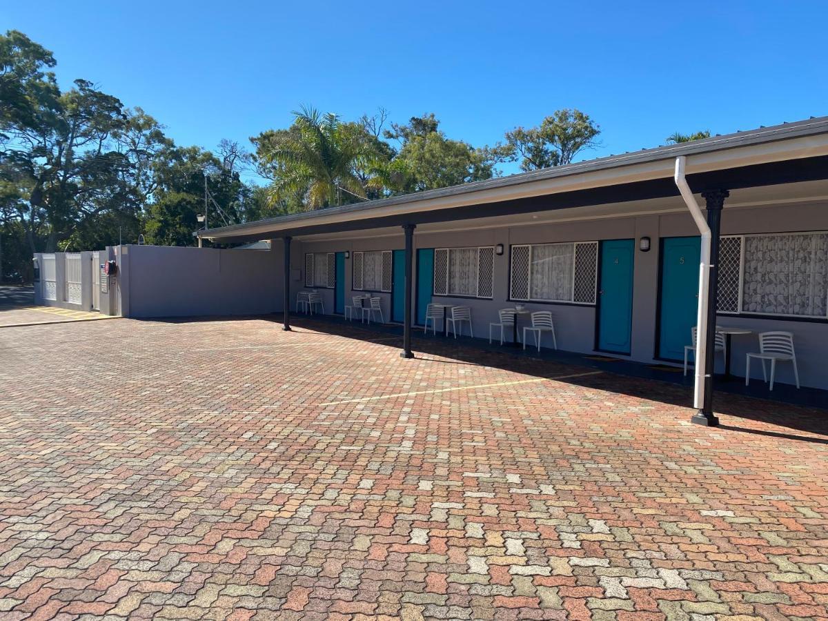 Hervey Bay Motel Экстерьер фото