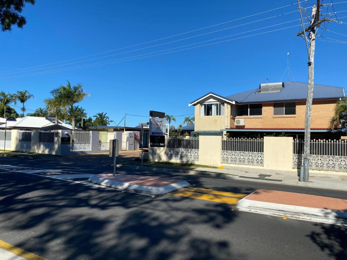 Hervey Bay Motel Экстерьер фото